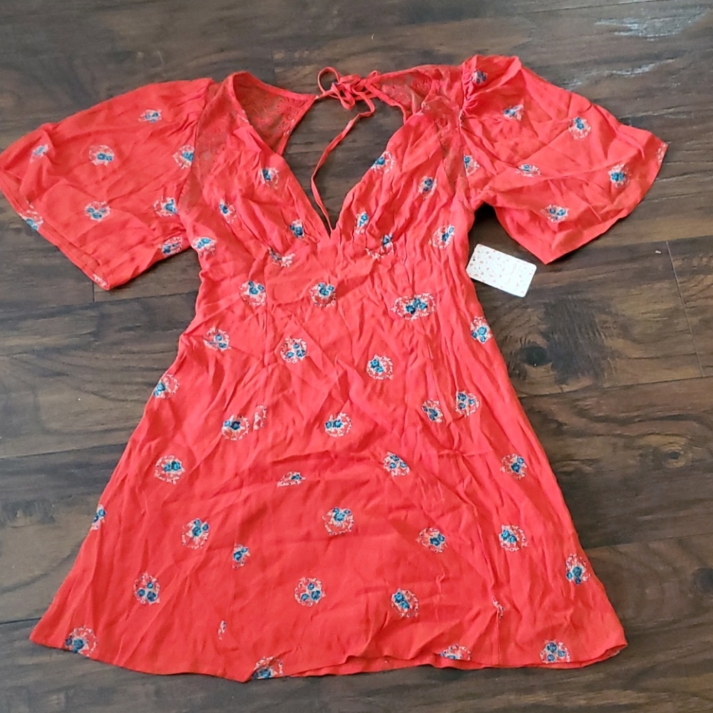 FREE PEOPLE Red Dress with Flowers Size 4
